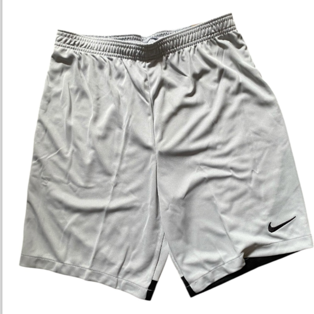 Nike Black and Gray Dri Fit Athletic Shorts Moisture-Wicking Fabric NWT size XL